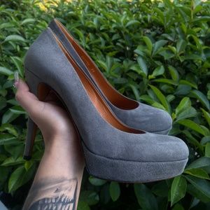 GUCCI Grey Suede Charlotte Platform Pumps Size 39 W/Dustbag.